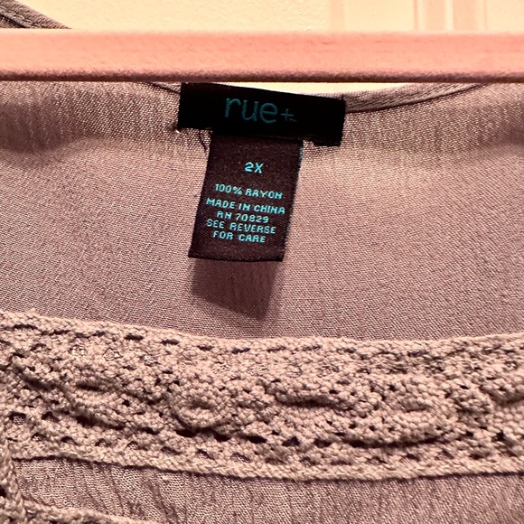 Rue 21 olive green blouse. Used, but in good condition - Picture 3 of 4